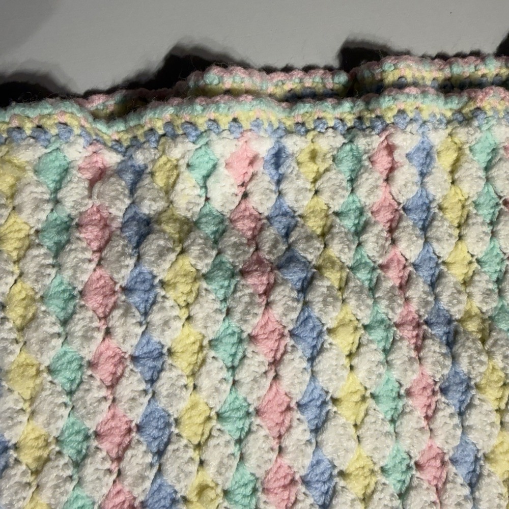 Handmade Crochet Baby Afghan Lap Throw White Blue Pink‎ Green Yellow 28"x26"